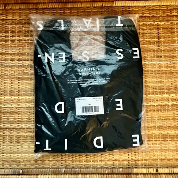 AYR The Midsummer Top Small New in Package - Picture 3 of 3